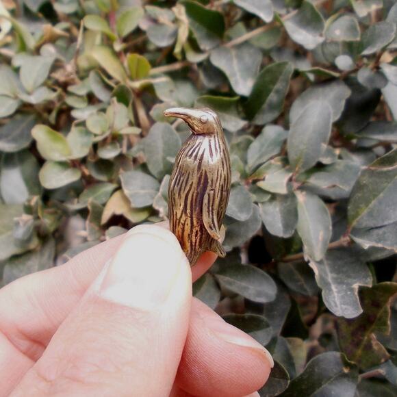 New Tiny Brass Penguin - Picture 2 of 7